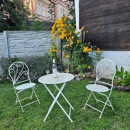 U Kolobezky Apartment *
