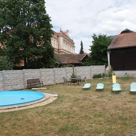 U Kolobezky Apartment *